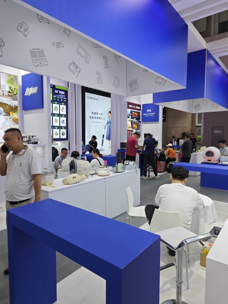 設計城原創品牌亮相深圳禮品展，引領潮禮風尚